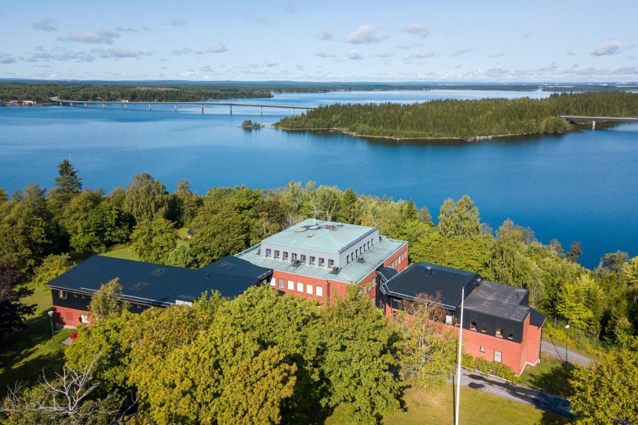 Vaesterbacken Hotell & Konferens Holmsund Zewnętrze zdjęcie